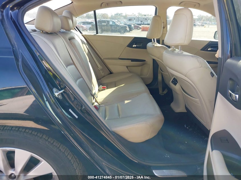2013 HONDA ACCORD VIN: 1HGCR2F84DA010785