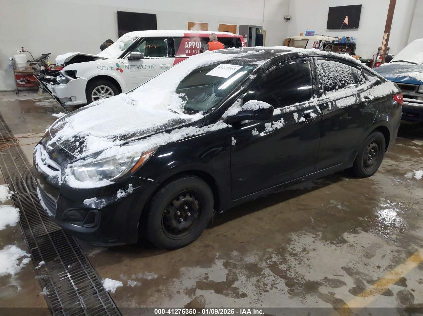 VIN KMHCT4AE7DU443696 2013 HYUNDAI ACCENT no.2