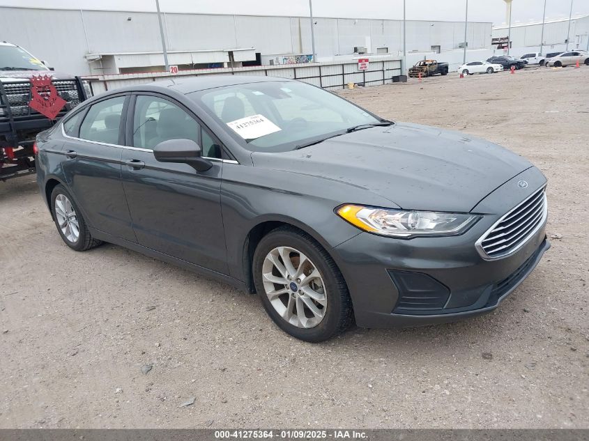 2020 Ford Fusion, SE