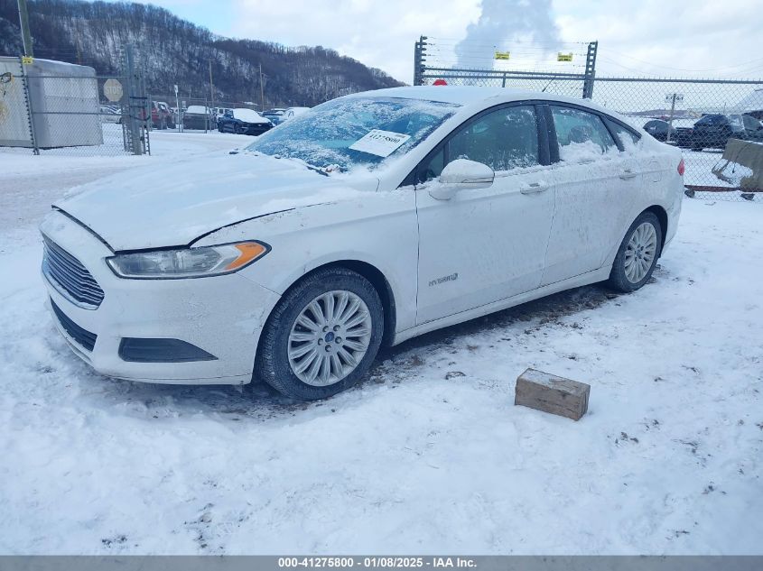 VIN 3FA6P0LU7FR228144 2015 Ford Fusion, Hybrid SE no.2