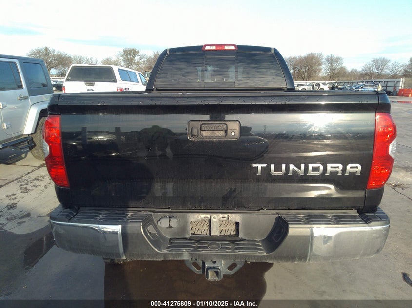 2018 TOYOTA TUNDRA DOUBLE CAB SR/DOUBLE CAB SR5 - 5TFUW5F19JX754195