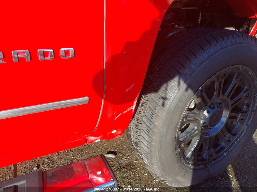 2018 CHEV SILVERADO 1500 LT1 D VIN: 1GCVKREC9JZ177859
