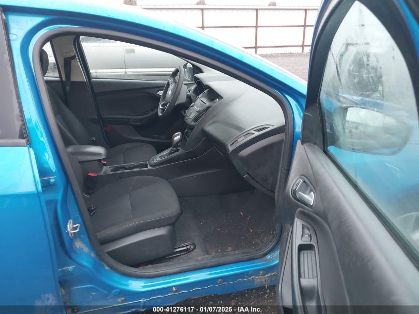 VIN 1FADP3F21FL358700 2015 Ford Focus, SE no.5