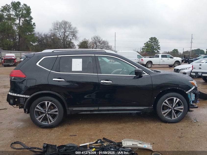 2017 NISSAN ROGUE SL - 5N1AT2MTXHC773351
