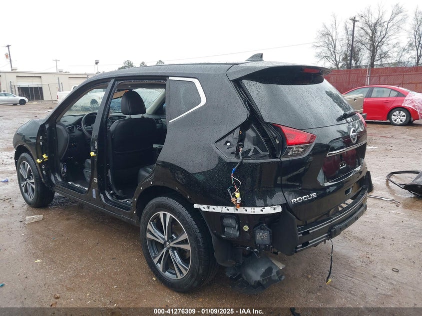 2017 NISSAN ROGUE SL - 5N1AT2MTXHC773351