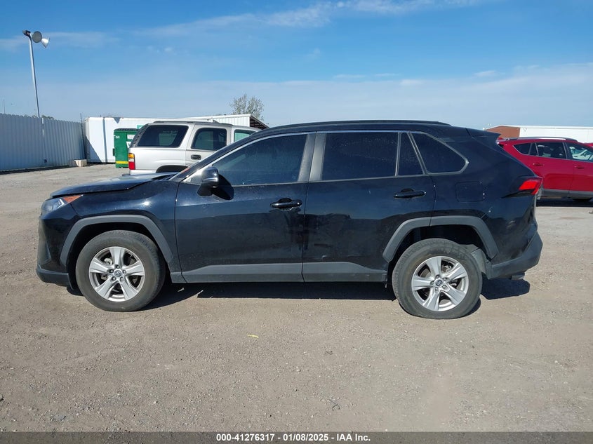 2021 TOYOTA RAV4 XLE - 2T3W1RFV2MW106479
