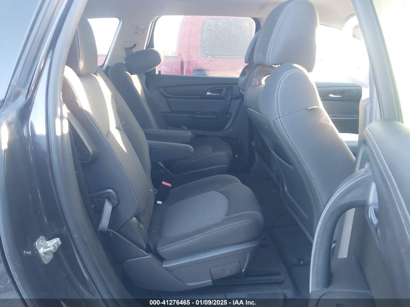 2017 CHEVROLET TRAVERSE VIN: 1GNKVGKD3HJ161197