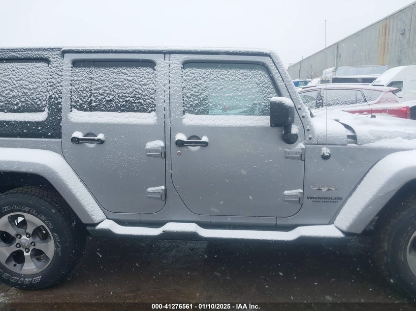 2016 JEEP WRANGLER UNLIMITED SAHARA - 1C4BJWEG0GL158586