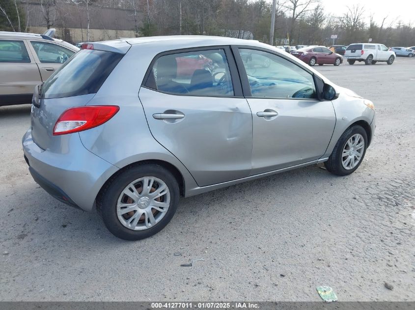 VIN JM1DE1KZ5E0182726 2014 Mazda 2, Sport no.4