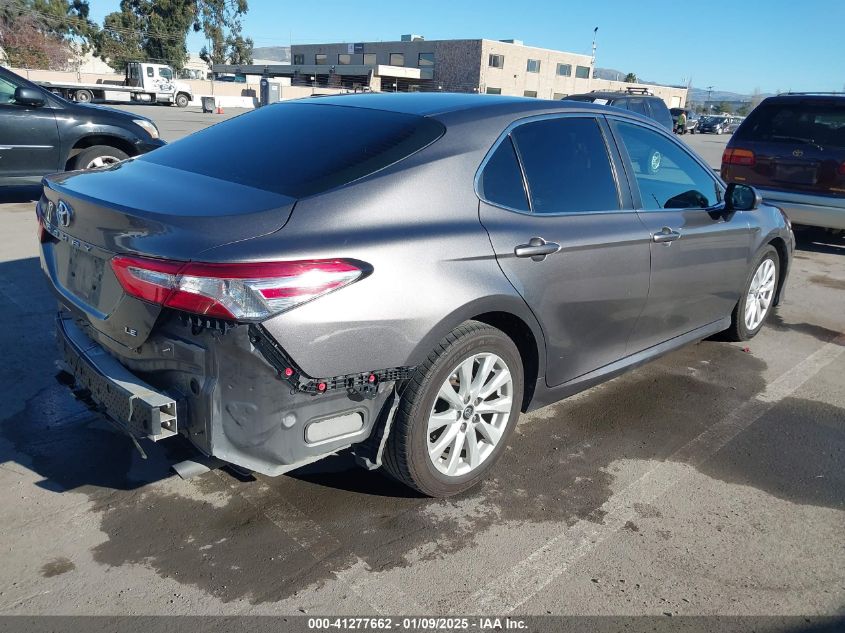 VIN 4T1B11HK7JU582668 2018 Toyota Camry, LE no.4