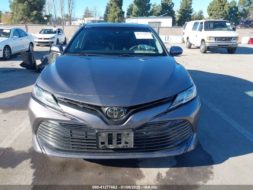 VIN 4T1B11HK7JU582668 2018 Toyota Camry, LE no.13