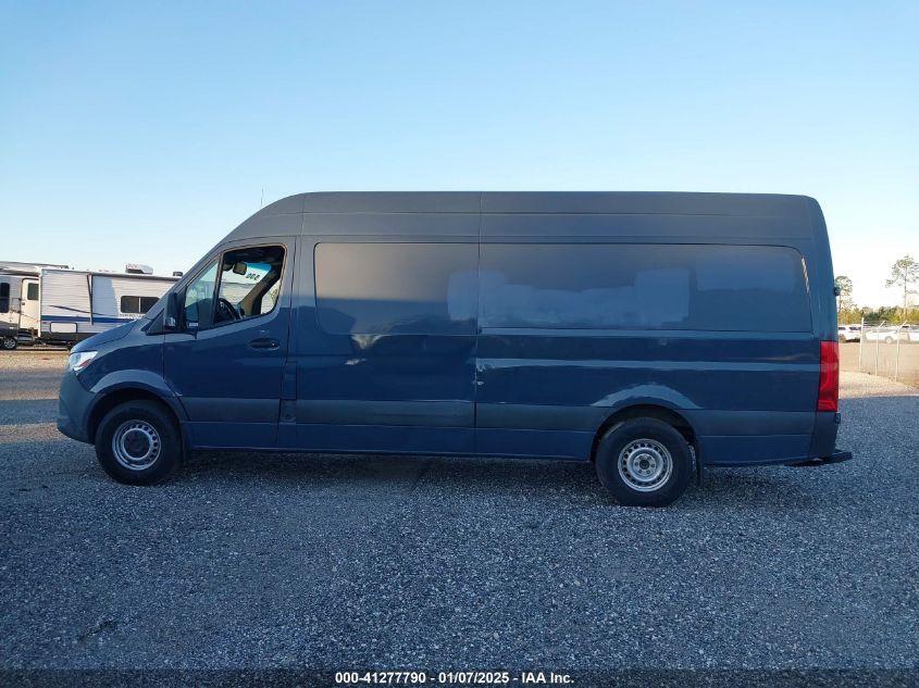 VIN WD4PF1CD7KP152553 2019 Mercedes-Benz Sprinter 2... no.14