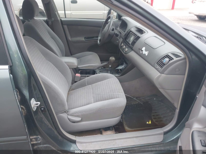 2006 TOYOTA CAMRY VIN: 4T1BE32K26U141286