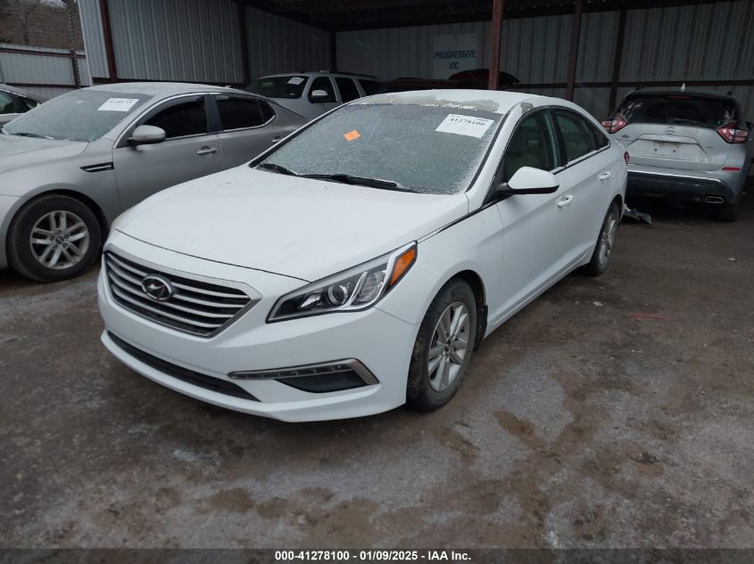 VIN 5NPE24AF1FH241961 2015 Hyundai Sonata, SE no.2