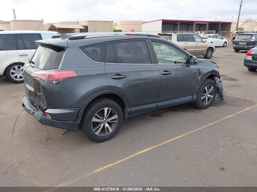VIN JTMWFREV0HJ703329 2017 TOYOTA RAV4 XLE