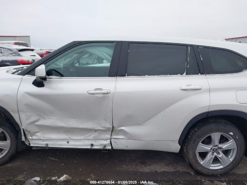 VIN 5TDBZRBH7MS075982 2021 Toyota Highlander, LE no.14