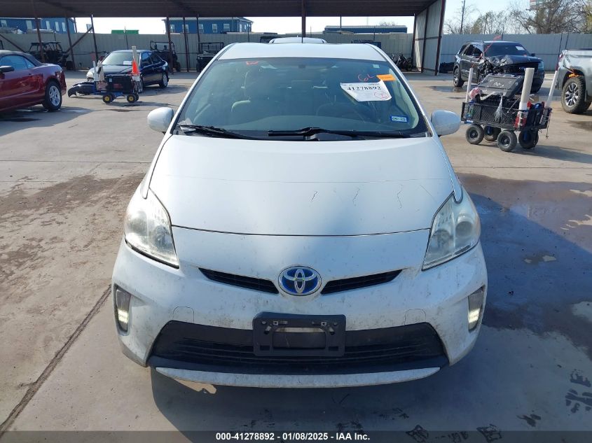 VIN JTDKN3DU2E1833647 2014 Toyota Prius no.12