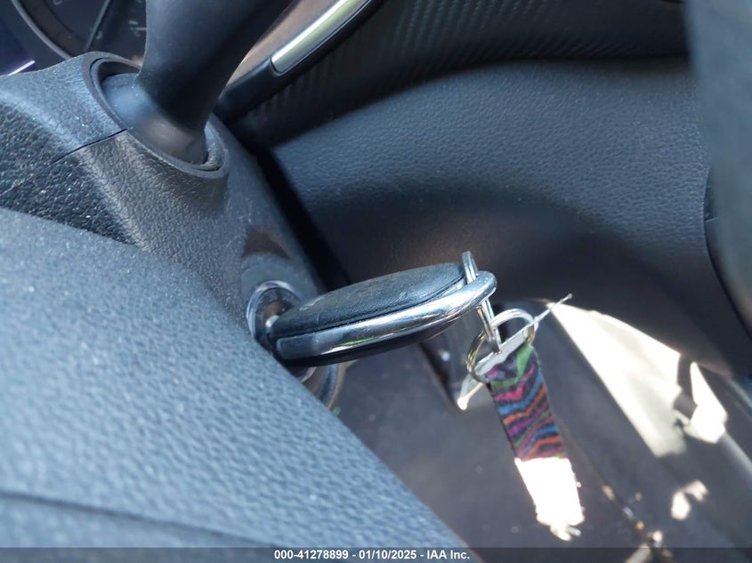 2019 HYUNDAI TUCSON SE - KM8J2CA45KU011066