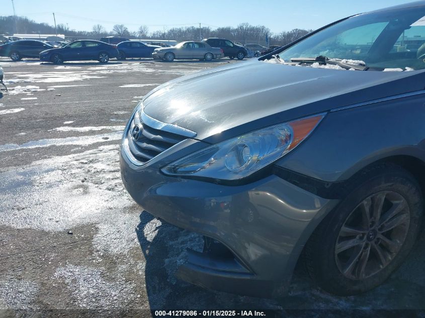 VIN 5NPEB4AC1DH802727 2013 Hyundai Sonata, Gls no.13