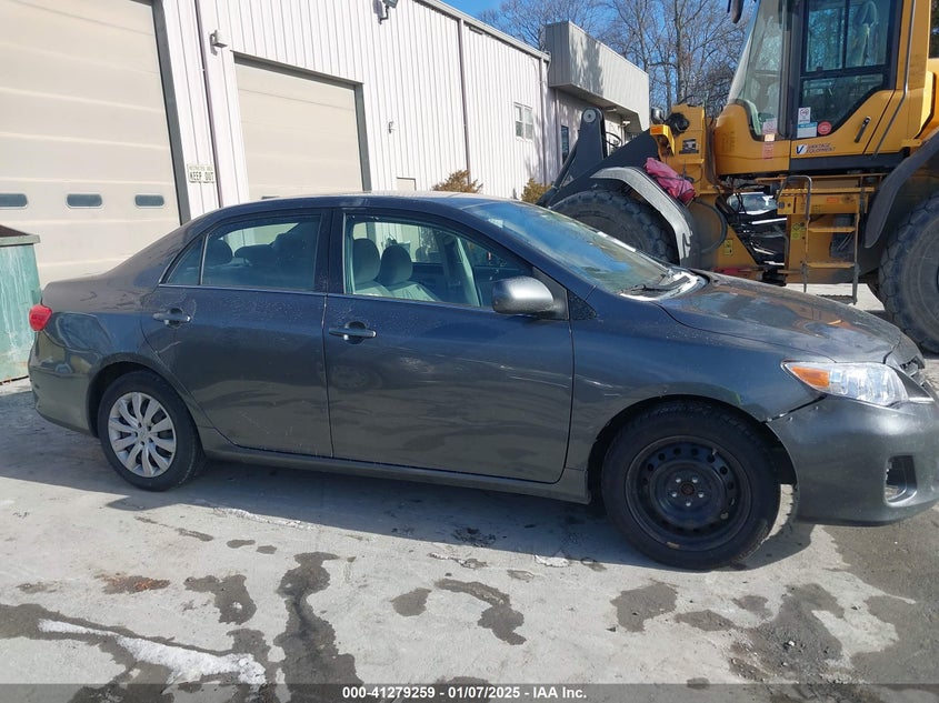 2013 TOYOTA COROLLA LE - 2T1BU4EE3DC936313