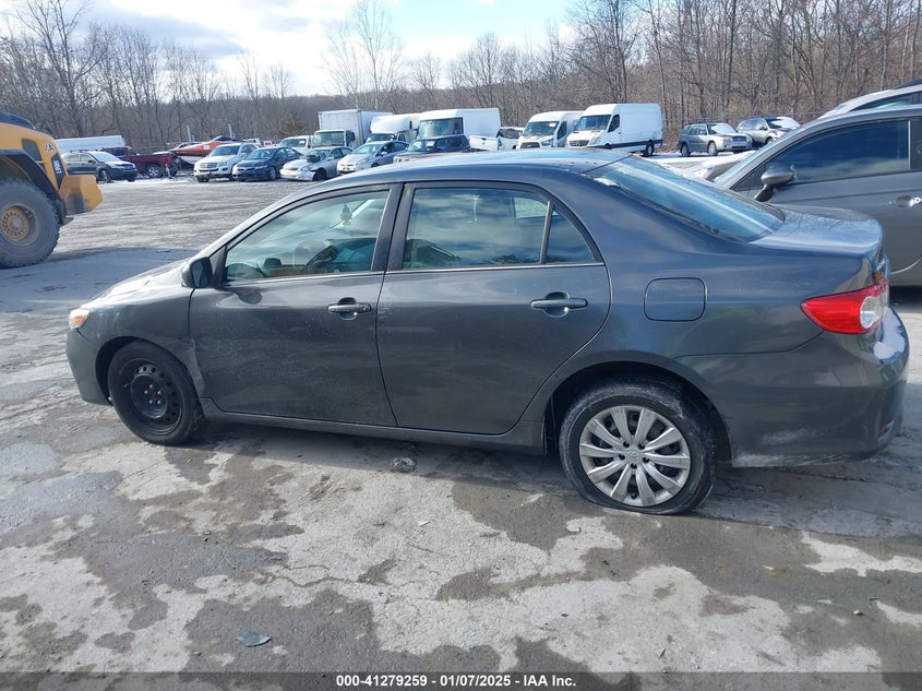 2013 TOYOTA COROLLA LE - 2T1BU4EE3DC936313