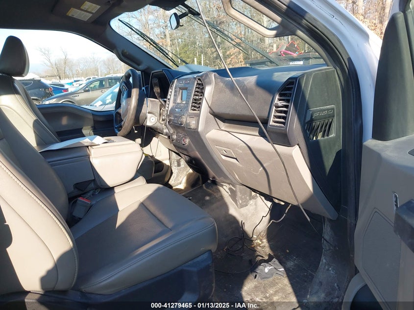 2019 FORD F150 VIN: 1FTFX1E4XKKC74451