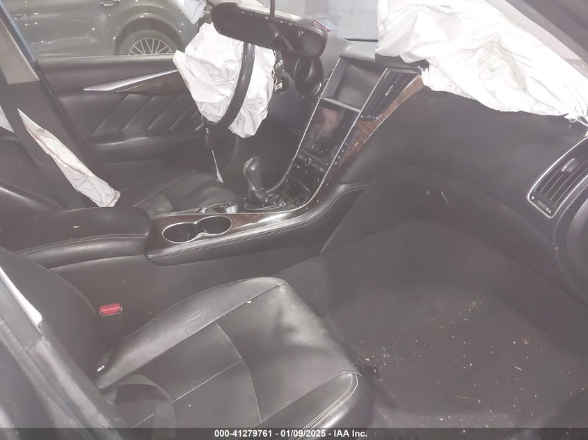 2015 INFINITI Q50 VIN: JN1BV7AR4FM412748