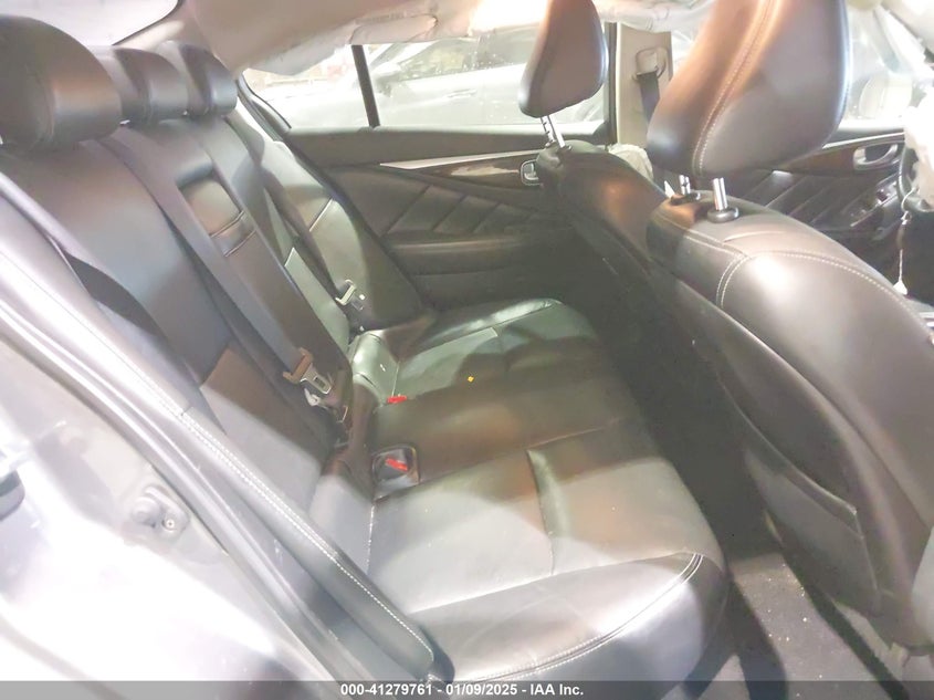 2015 INFINITI Q50 VIN: JN1BV7AR4FM412748