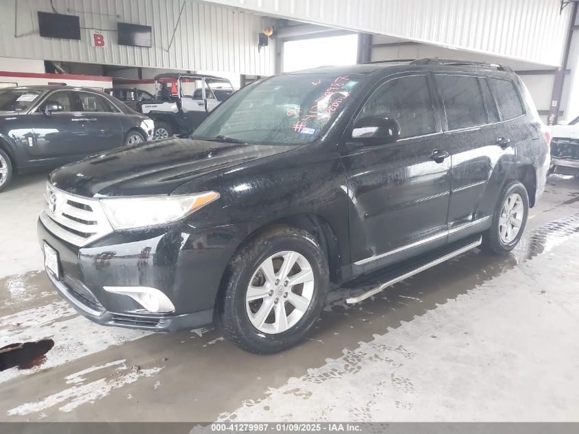 VIN 5TDZK3EH3DS114594 2013 Toyota Highlander, Se V6 no.2