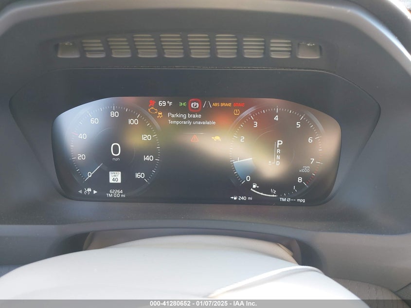 2020 VOLVO XC90 T5 MOMENTUM 7 PASSENGER - YV4102CK0L1608514