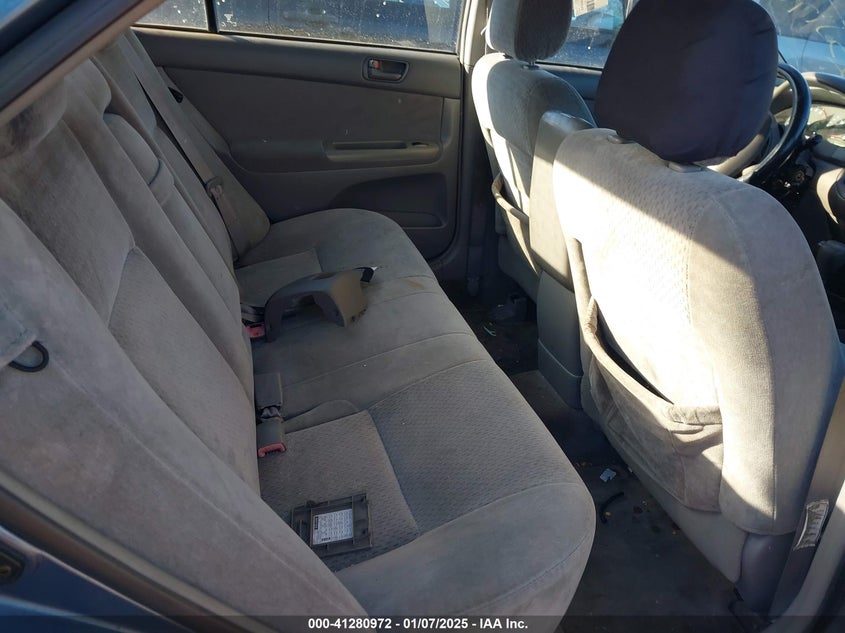 2004 Toyota Camry Le VIN: 4T1BE32K04U863112 Lot: 41280972