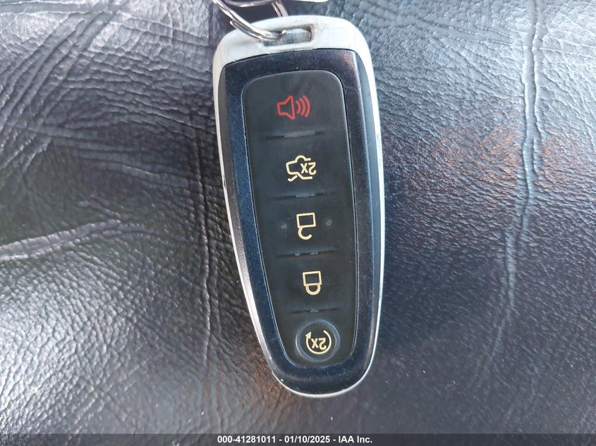 2015 LINCOLN MKT - 2LMHJ5NK8FBL01100