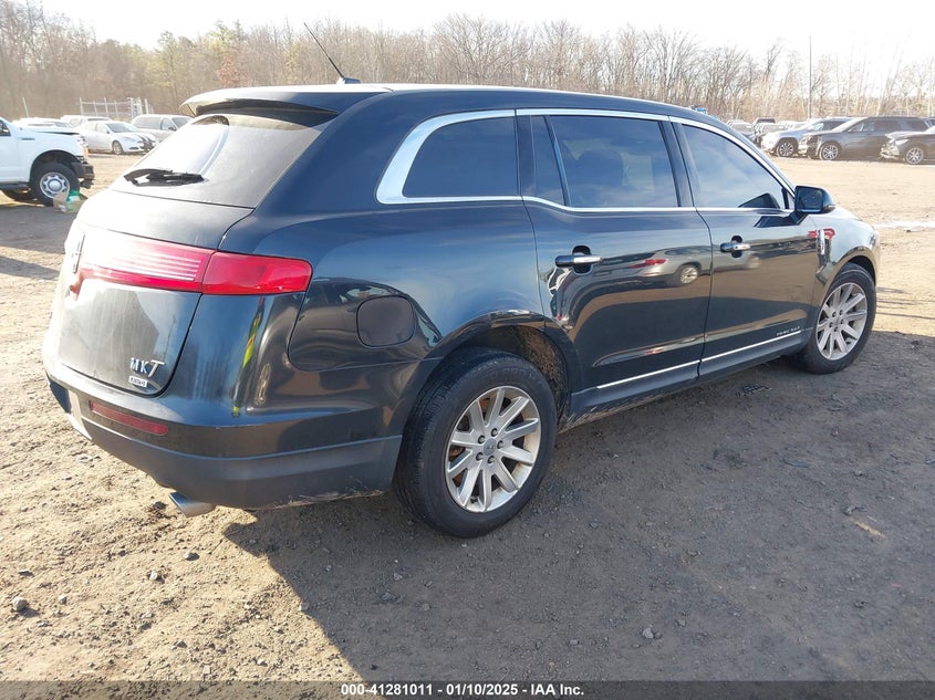 2015 LINCOLN MKT - 2LMHJ5NK8FBL01100
