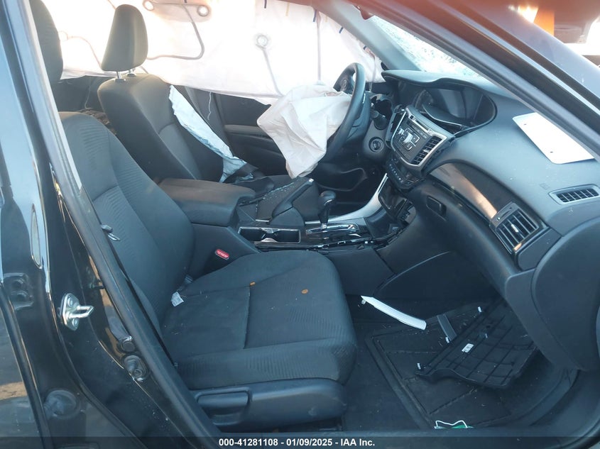 2016 HONDA ACCORD VIN: 1HGCR2F31GA226084