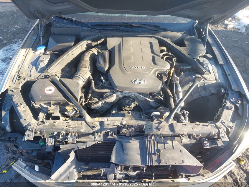 2016 HYUNDAI GENESIS VIN: KMHGN4JE2GU130023