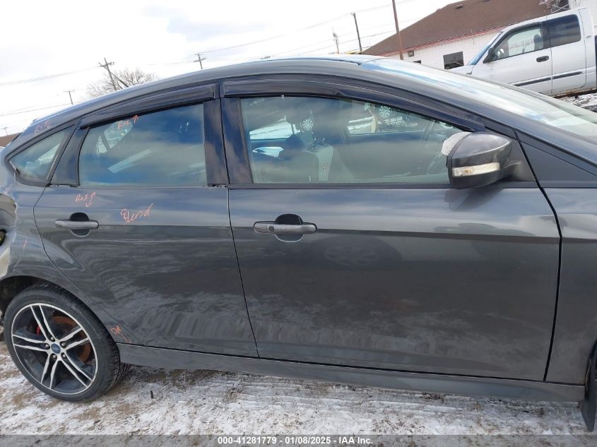 VIN 1FADP3L98HL269632 2017 FORD FOCUS ST no.13