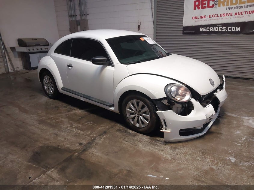 2015 VOLKSWAGEN BEETLE 1.8T FLEET EDITION - 3VWF17AT1FM654503