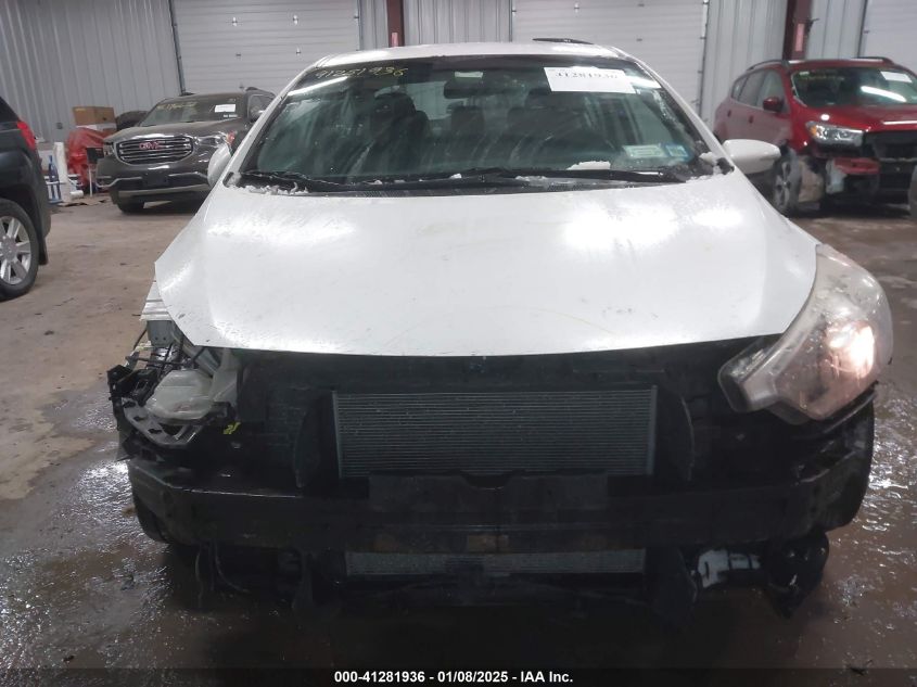 VIN KNAFX4A88F5335064 2015 KIA Forte, EX no.6