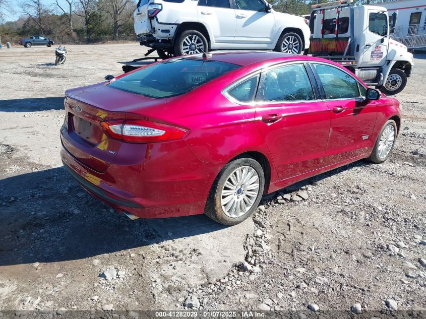 VIN 3FA6P0PU3GR210686 2016 FORD FUSION ENERGI no.4