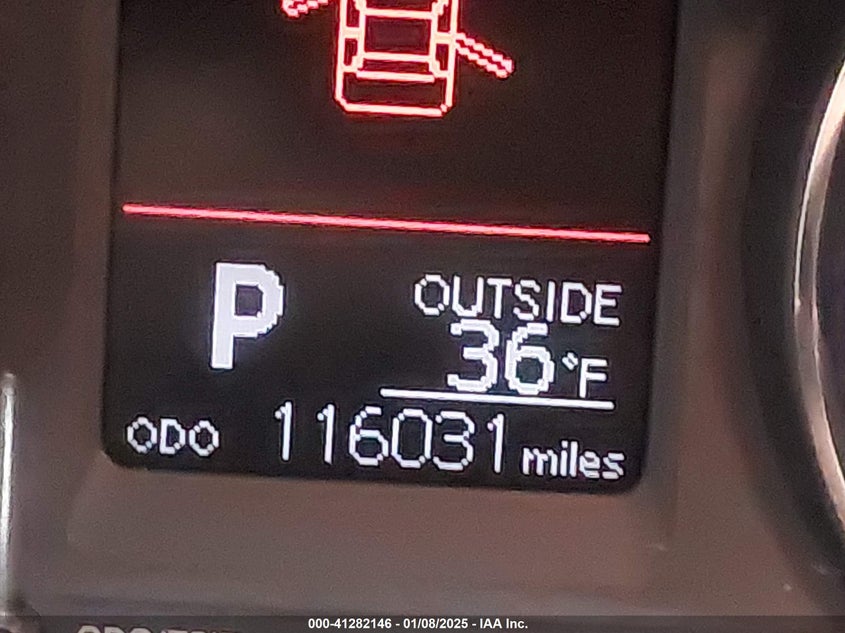 2018 TOYOTA COROLLA LE - 5YFBURHE8JP818469