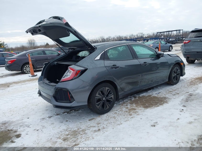 2019 HONDA CIVIC VIN: SHHFK7H60KU226872