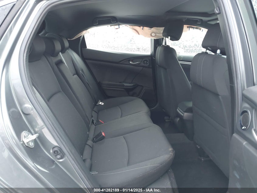 2019 HONDA CIVIC VIN: SHHFK7H60KU226872