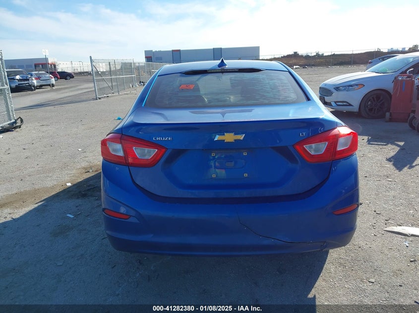 2017 CHEVROLET CRUZE VIN: 3G1BE5SM2HS572935