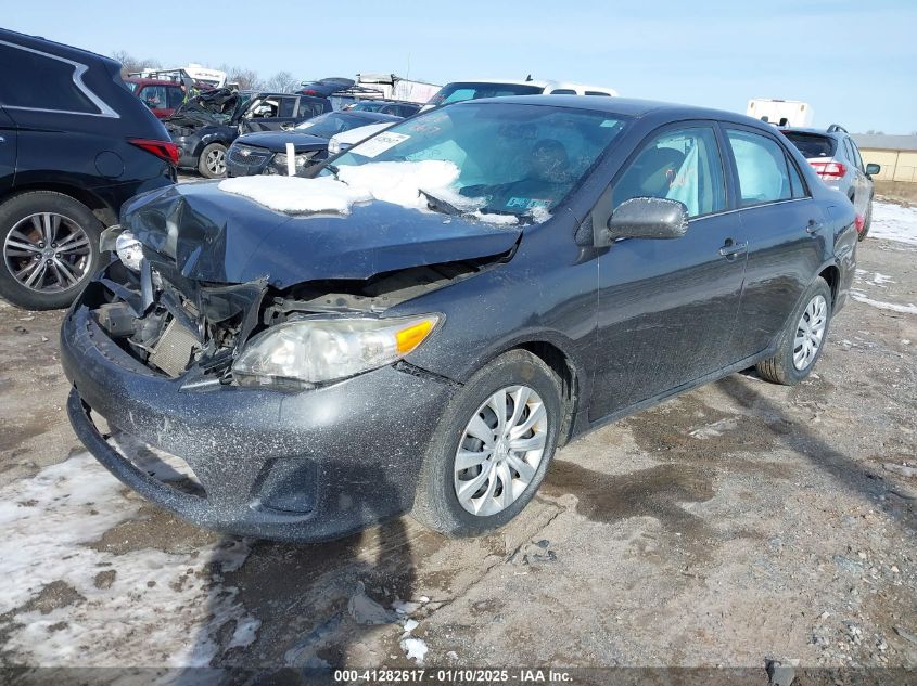 VIN 2T1BU4EE9DC062579 2013 Toyota Corolla, LE no.2