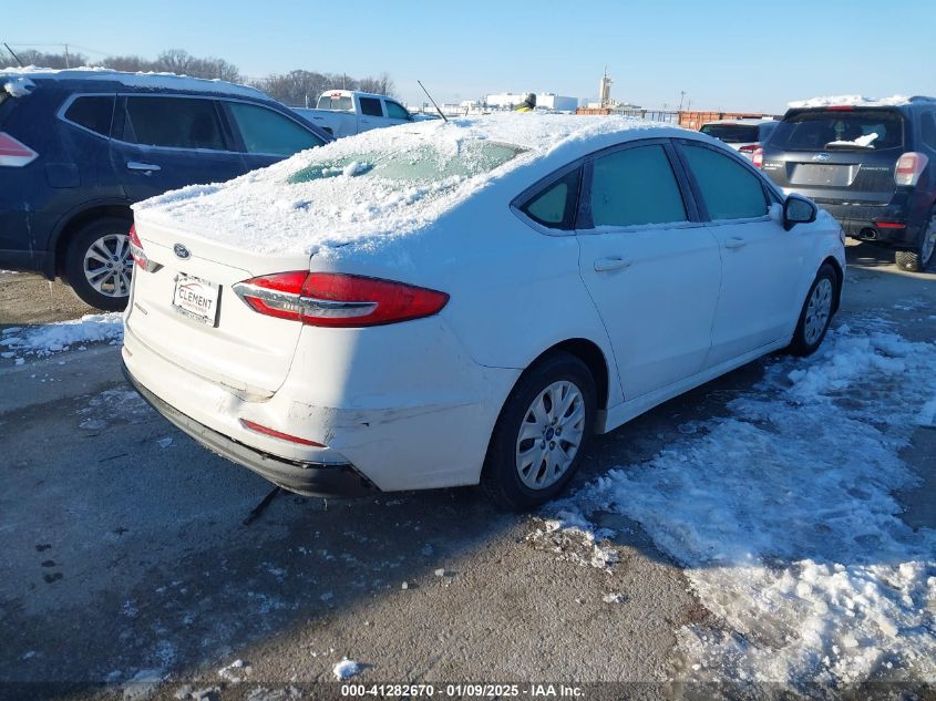 2019 FORD FUSION S - 3FA6P0G74KR276067