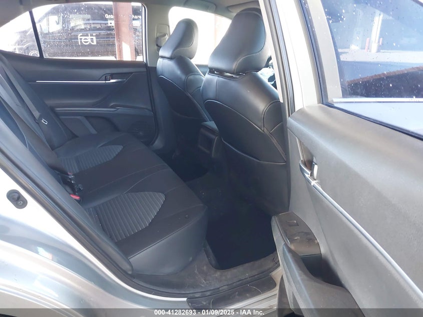 2021 TOYOTA CAMRY SE - 4T1G11AK6MU446570