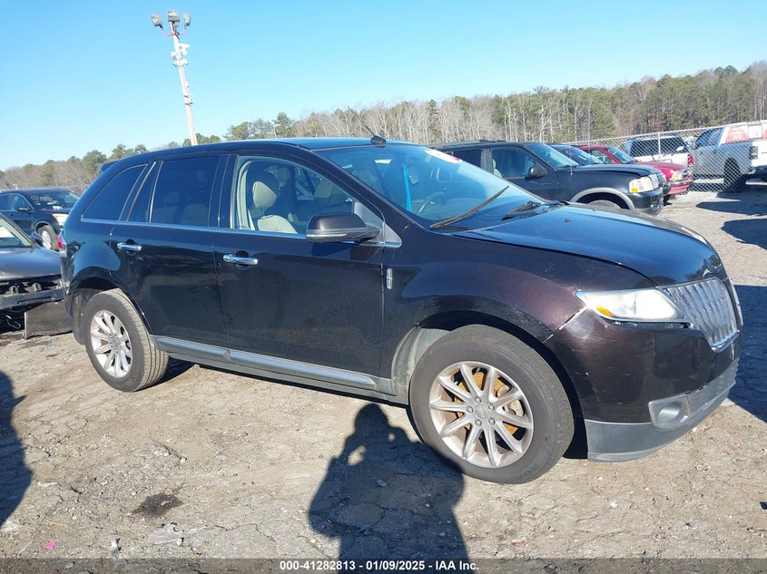 2013 LINCOLN MKX - 2LMDJ6JK3DBL22413
