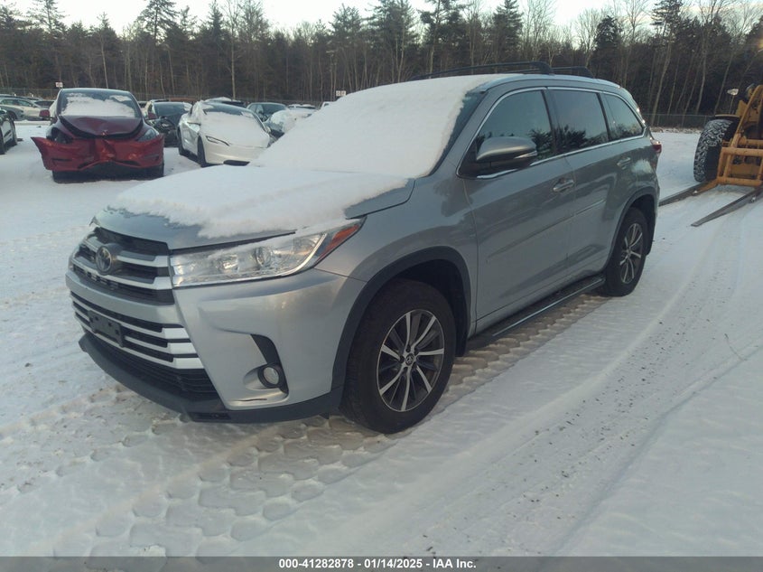 Vin: 5tdjzrfhxhs518637, lot: 41773246, toyota highlander xle 20172