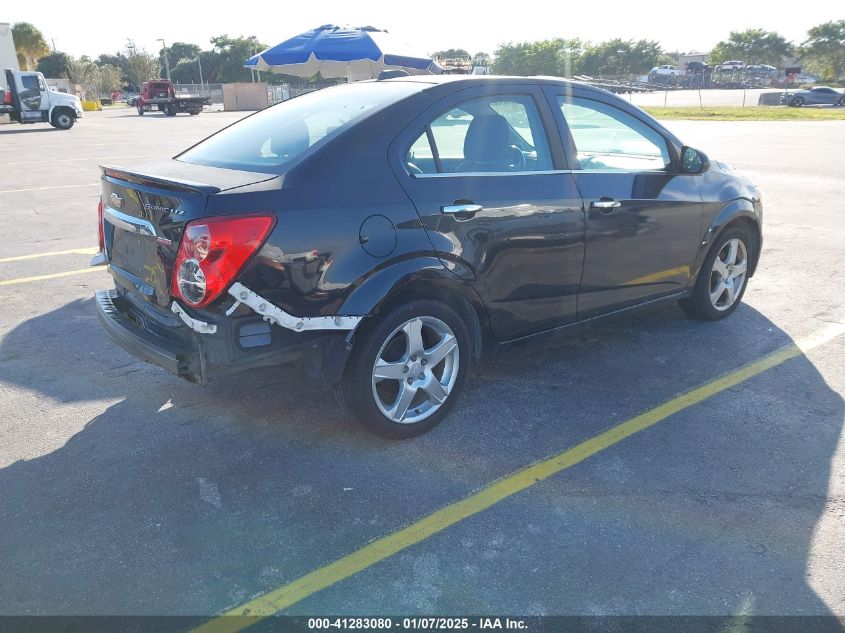 VIN 1G1JE5SB7F4104044 2015 CHEVROLET SONIC no.4