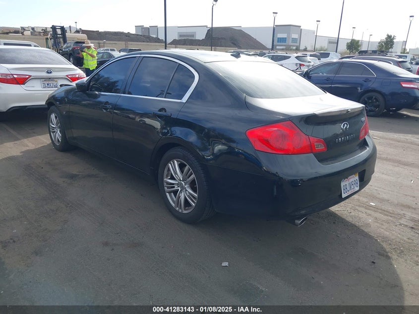 2015 INFINITI Q40 - JN1CV6AP9FM500501